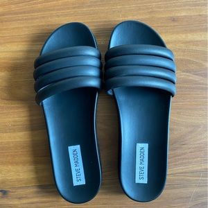 Steve Madden Drips Black Slides size 8